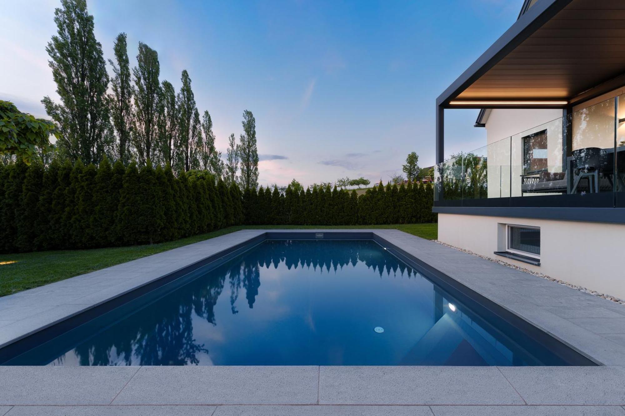 Platschberg Urban Hideaway - Stilvolles Ferienhaus Mit Pool An Der Weinstrasse Berghausen Bagian luar foto